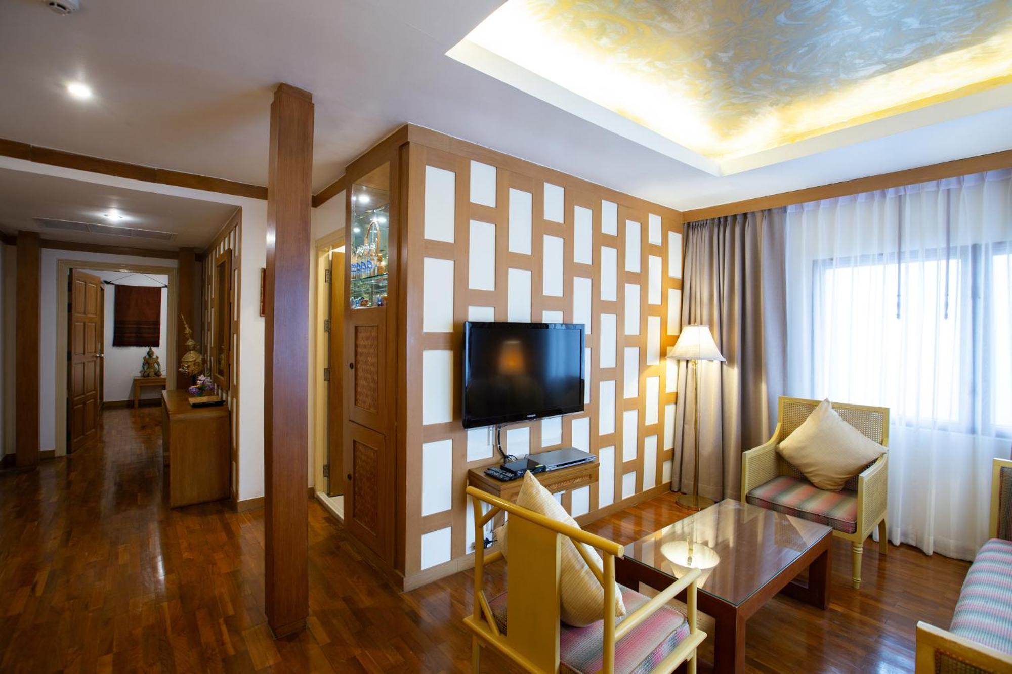 The Tarntawan Hotel Surawong Banguecoque Exterior foto