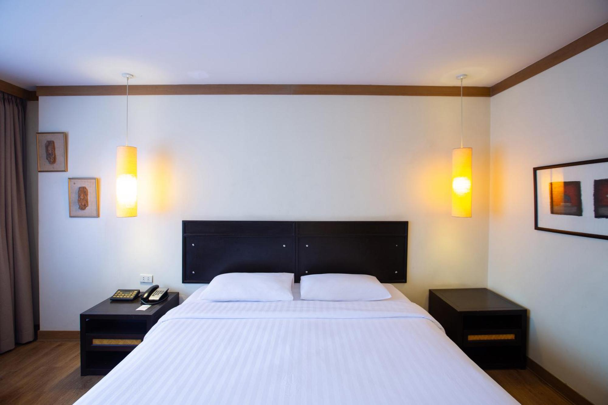 The Tarntawan Hotel Surawong Banguecoque Quarto foto